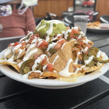 El Guapo's - Santiago Nachos with Chicken - Mexican Near Me - Campbell, California El Guapo's - Santiago Nachos with Chicken - Mexican Near Me - Campbell, California