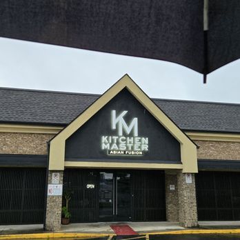 Kitchen Master - The rain - Sushi Bars Near Me - Suwanee, Georgia