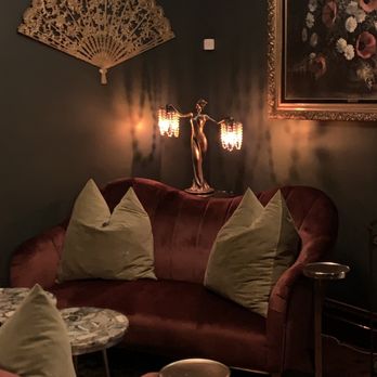 80 East - Interesting decor in private rooms - Bars Near Me - Powell, Ohio 80 East - Interesting decor in private rooms - Bars Near Me - Powell, Ohio