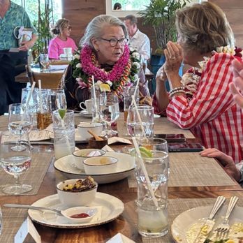 Merriman's - Nice ambience and excellent eggs Benedict's w ceasar salads - Hawaiian Near Me - Kamuela, Hawaii