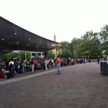 Memorial Coliseum - Stadiums & Arenas Near Me - Portland, Oregon Memorial Coliseum - Stadiums & Arenas Near Me - Portland, Oregon