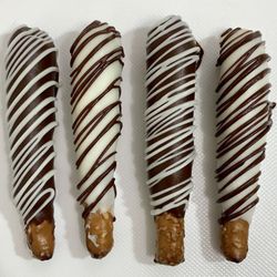 Chocolate Covered Caramel Pretzels