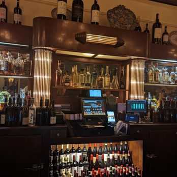Piccolo Sogno - Indoor bar - Italian Near Me - Chicago, Illinois Piccolo Sogno - Indoor bar - Italian Near Me - Chicago, Illinois