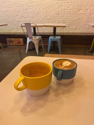 pinkFROG cafe by null