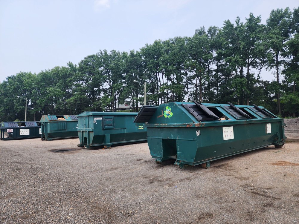 PARKER FIELD ANNEX Updated September 2024 1700 Robin Hood Rd