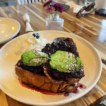 Coffee Crush - Berry topped French Toast - Coffee & Tea Near Me - San Antonio, Texas
