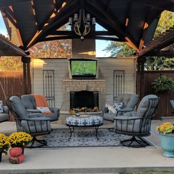 Out On the Patio - Fall Look for OW Lee Monterra