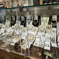 Silver Feather Jewelry & Gifts