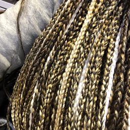 Box braids Box braids