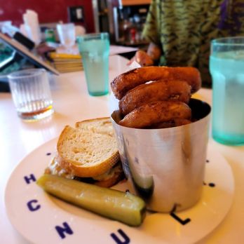 Beginner's Diner - Diners Near Me - San Diego, California