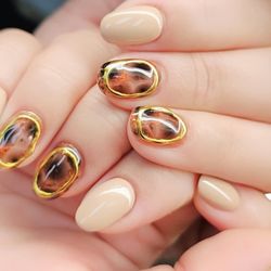 Shalom Nail Salon