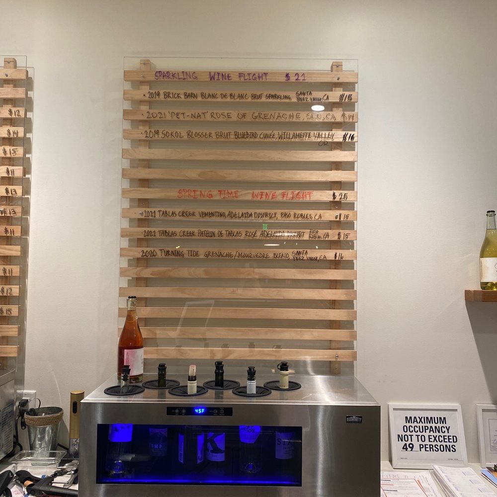 West Tasting Room - Wine Bars Near Me - Thousand Oaks, California West Tasting Room - Wine Bars Near Me - Thousand Oaks, California