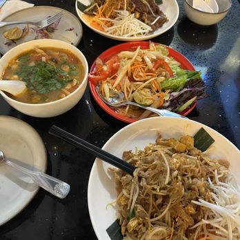 Chaa Roen Pohn - Laotian Near Me - San Francisco, California Chaa Roen Pohn - Laotian Near Me - San Francisco, California