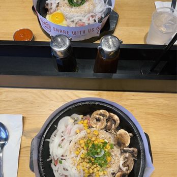 Pepper Lunch - Classic Beef Pepper Rice w/ mushrooms, onion, + kimchi on the side - Teppanyaki Near Me - Artesia, California Pepper Lunch - Classic Beef Pepper Rice w/ mushrooms, onion, + kimchi on the side - Teppanyaki Near Me - Artesia, California