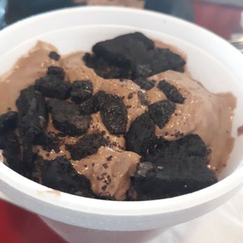 Moe's Original Bar B Que - Chocolate Oreo pudding - Barbeque Near Me - Foley, Alabama