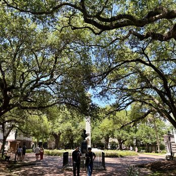 Washington Square - Washington Light Infantry Monument - Parks Near Me - Charleston, South Carolina Washington Square - Washington Light Infantry Monument - Parks Near Me - Charleston, South Carolina