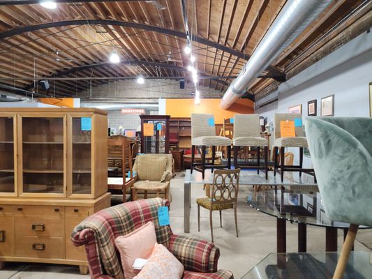 The Brown Elephant - Oak Park by null