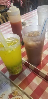 Myra's Salvadorian Cuisine by null