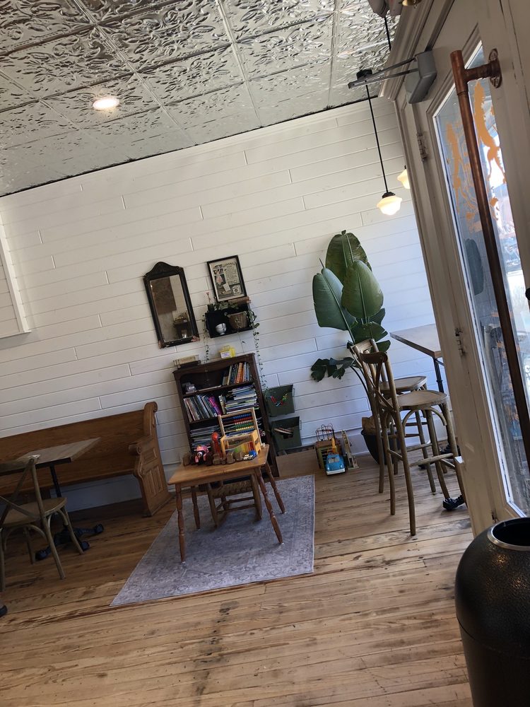 Good Grounds Coffee Logo