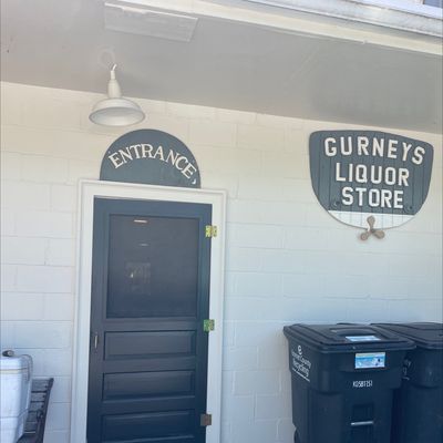 Gurney's Harbor Bottle Shop by null