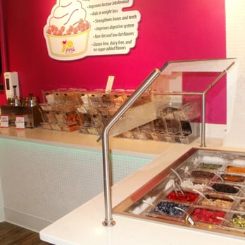 YoFresh - a counter with a variety of desserts - Ice Cream & Frozen Yogurt Near Me - Park Ridge, New Jersey