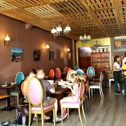 Avanti Ristorante - interior (1)