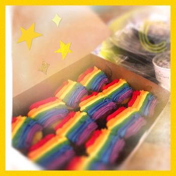 Aunt Joy's Cakes - Pride cupcakes, vanilla and red velvet. Yummy buttercream frosting. - Bakeries Near Me - Burbank, California