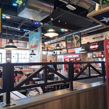 Portillo's Grapevine - Salad Near Me - Grapevine, Texas