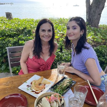 Star Noodle - Enjoying the great view - Asian Fusion Near Me - Lahaina, Hawaii