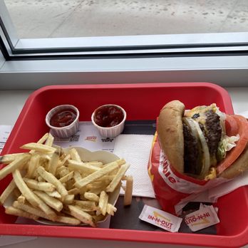 In-N-Out Burger - Burgers Near Me - Poway, California