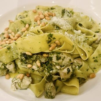 Granger's - Pesto pasta rotisserie chicken - Seafood Near Me - Houston, Texas Granger's - Pesto pasta rotisserie chicken - Seafood Near Me - Houston, Texas