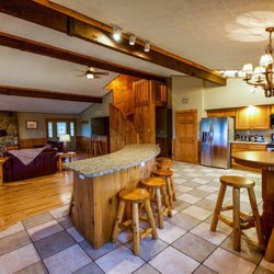 Chalets in Hocking Hills - Grand Butte Lodge Rental