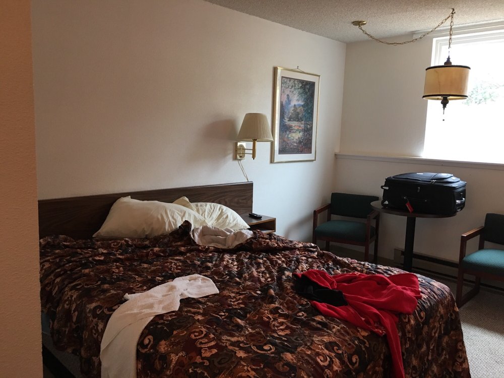 BUCKBOARD INN Updated October 2024 1191 1st Ave NW, Beach, North