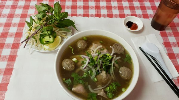 Pho 808 by null