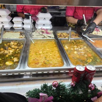La Casita Tropical - Even more food on display - Caterers Near Me - Hollywood, Florida La Casita Tropical - Even more food on display - Caterers Near Me - Hollywood, Florida