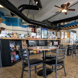 Chub's Blue Pig BBQ - Dining Room