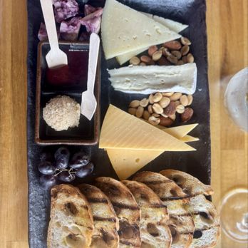 The Summit - Cheese plate - Cocktail Bars Near Me - Pittsburgh, Pennsylvania
