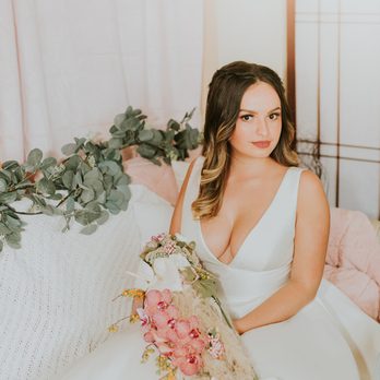 Perfectly Uncommon Weddings - A little beauty comin atcha from the bride - Wedding Planning Near Me Perfectly Uncommon Weddings - A little beauty comin atcha from the bride - Wedding Planning Near Me