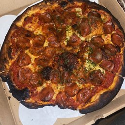 Suppose to be a regular pepperoni. Suppose to be a regular pepperoni.
