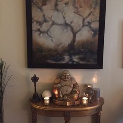 Happy In Hypnosis - A zen environment to find relief from anxiety, trauma and stress