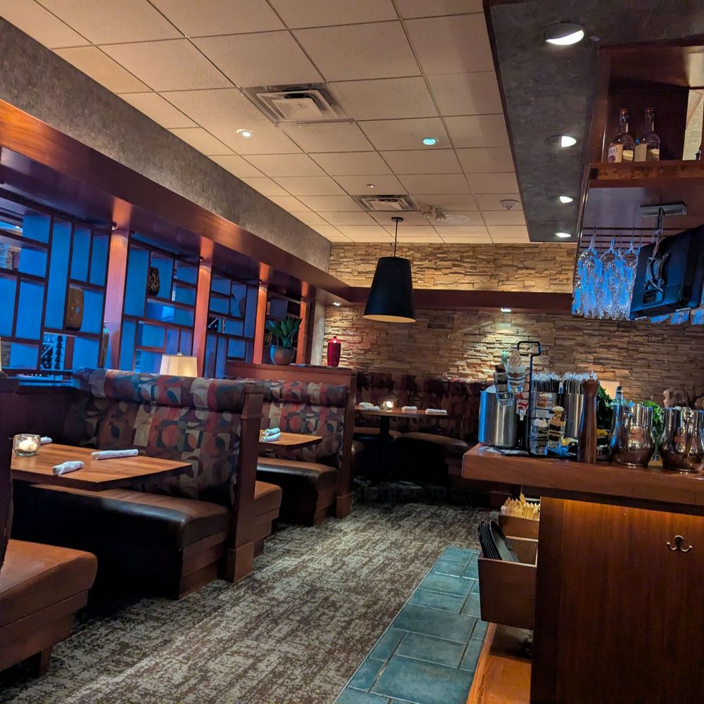 Seasons 52 - New American Near Me - Schaumburg, Illinois Seasons 52 - New American Near Me - Schaumburg, Illinois