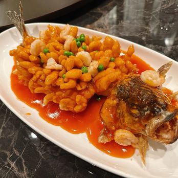 Jiang Nan Delicacy - squirrel shaped fish ！！！！ omg！！ - Chinese Near Me - Milpitas, California