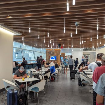 The Centurion Lounge - Airport Lounges Near Me - Dallas, Texas The Centurion Lounge - Airport Lounges Near Me - Dallas, Texas