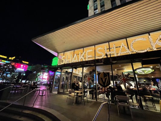 Shake Shack NYNY Hotel (LV BLVD) by null