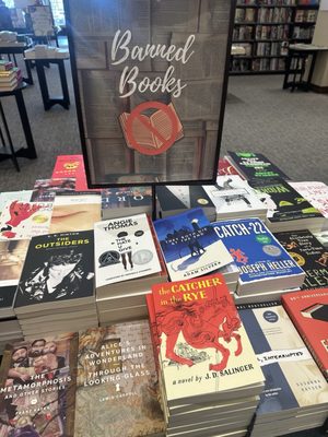 Barnes & Noble by null