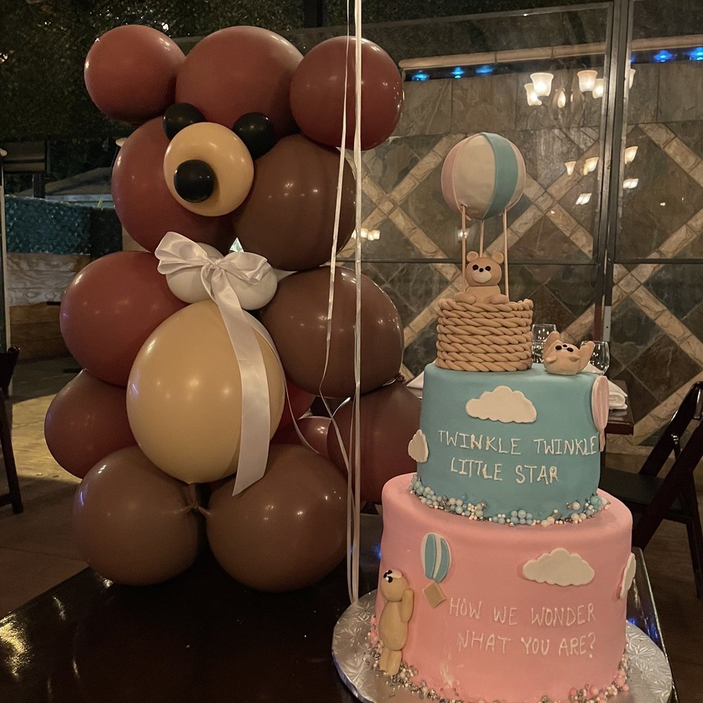 La Paz Bakery - Gender Reveal cake with pink bread inside. - Bakeries Near Me - Canoga Park, California La Paz Bakery - Gender Reveal cake with pink bread inside. - Bakeries Near Me - Canoga Park, California
