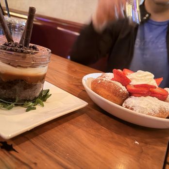 The Back Abbey - Claremont - Desserts - Burgers Near Me - Claremont, California