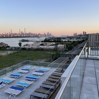 SoJo Spa Club - City view - Saunas Near Me - Edgewater, New Jersey SoJo Spa Club - City view - Saunas Near Me - Edgewater, New Jersey