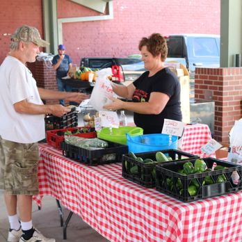 The Market Place On Broadway - Market Manager Tammy Byars is very helpful and friendly! - Farmers Market Near Me - Ardmore, Oklahoma The Market Place On Broadway - Market Manager Tammy Byars is very helpful and friendly! - Farmers Market Near Me - Ardmore, Oklahoma