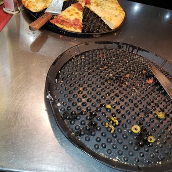 Fort Ball Pizza Palace - 1st impression - Italian Near Me - Tiffin, Ohio